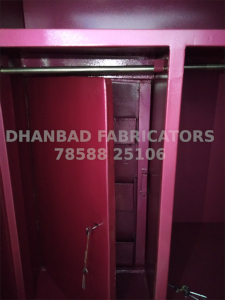 Almirah back chamber