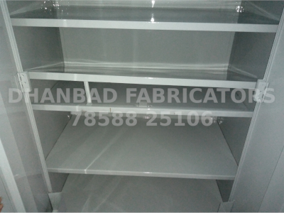 Almirah shelf chamber
