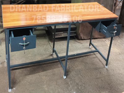 COMPUTER TABLE WORKSTATION